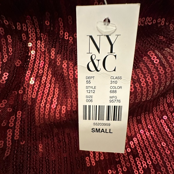 Red sequin mid-rise jogger pants size Small BRAND NEW. NY & Co - Picture 4 of 4